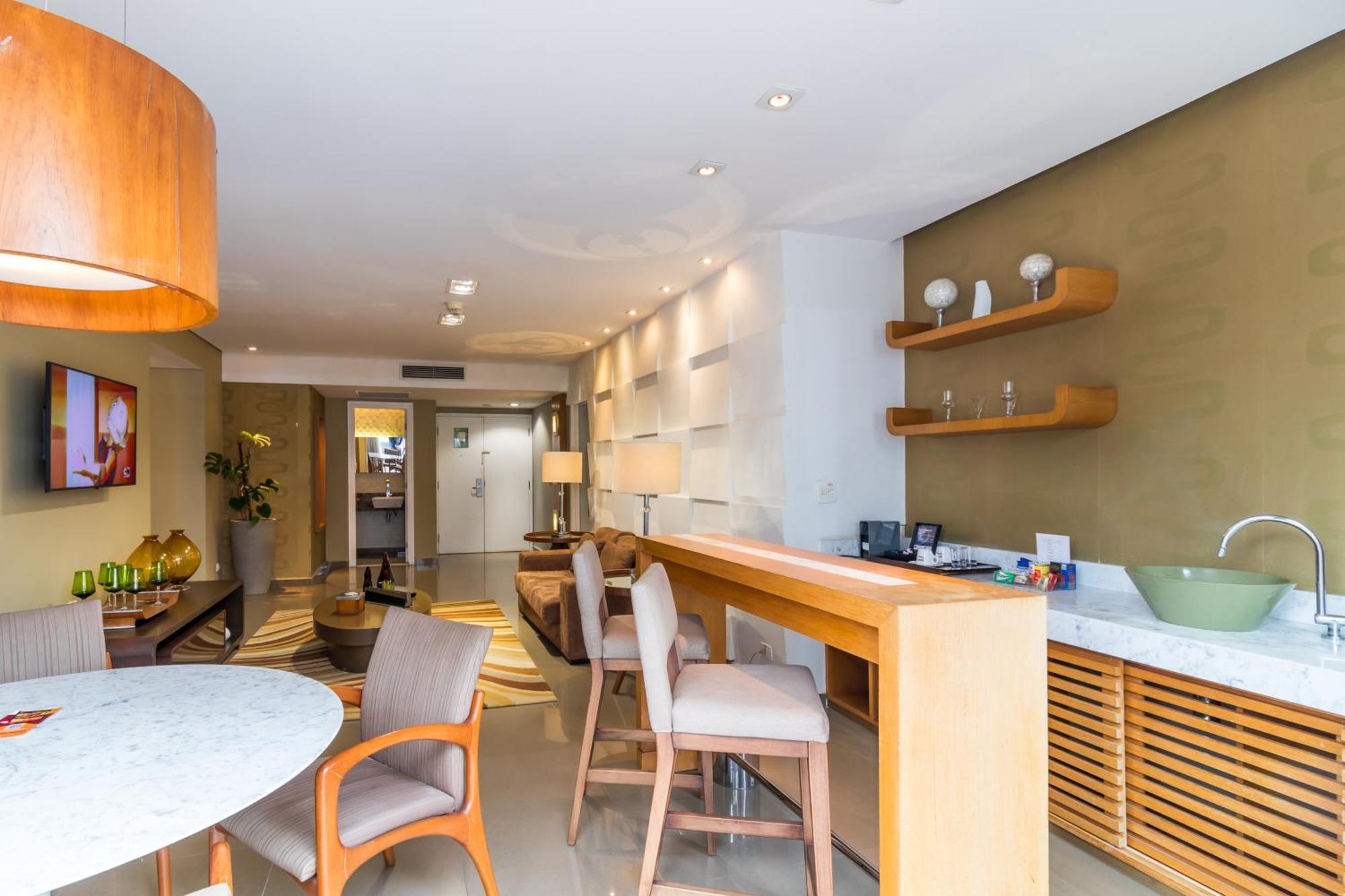 Parque Balneario Hotel Santos By Castelo Itaipava ภายนอก รูปภาพ A kitchen in a hotel